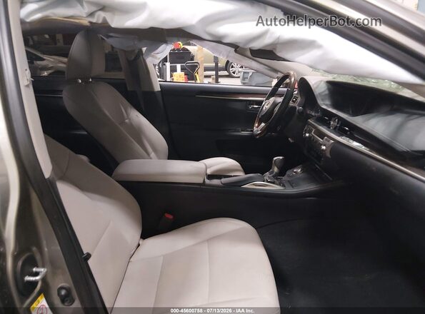 58ABK1GG0GU031963 2016 LEXUS ES 350 Серебряный Вид салона спереди