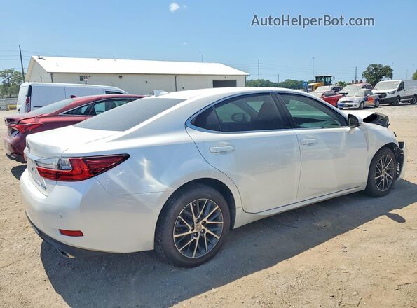 58ABK1GG1HU077240 2017 LEXUS ES White Trasero derecho