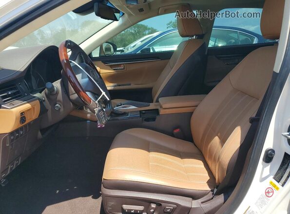 58ABK1GG1HU077240 2017 LEXUS ES White Vista interior delantera