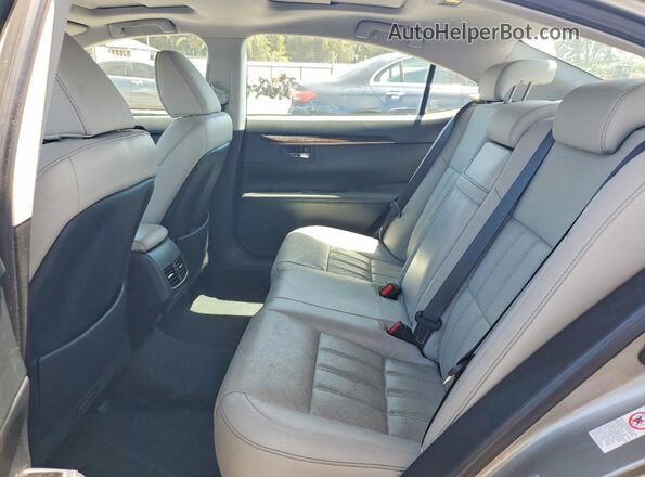 58ABK1GG2HU078073 2017 LEXUS ES Silver Vista de los asientos traseros