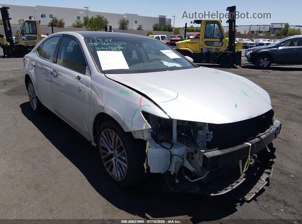58ABK1GG2JU088074 2018 LEXUS ES 350 Silver Widok wnętrza 360 stopni