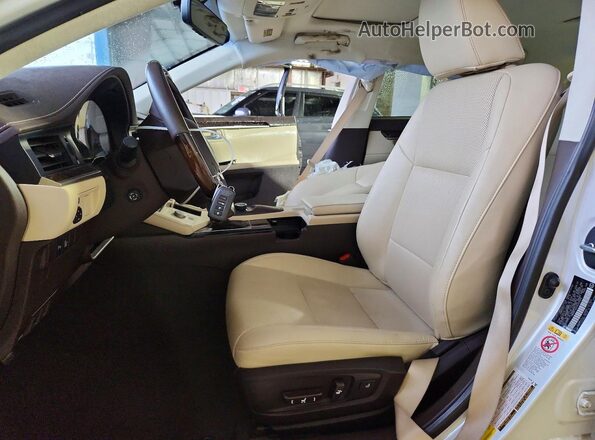 58ABK1GG4GU026958 2016 LEXUS ES White Вид салону спереду
