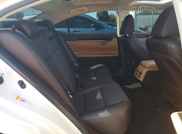 58ABK1GG5JU100170 2018 LEXUS ES White Widok tylnych siedzeń