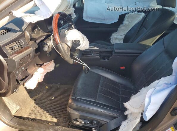 58ABK1GG6HU050602 2017 LEXUS ES Серебряный Вид салона спереди