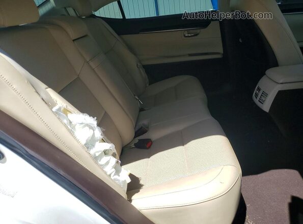 58ABK1GG7HU047675 2017 LEXUS ES White უკანა სავარძლების ხედი