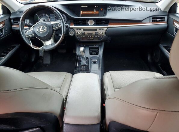 58ABK1GG7HU058238 2017 LEXUS ES Черный Вид панели приборов