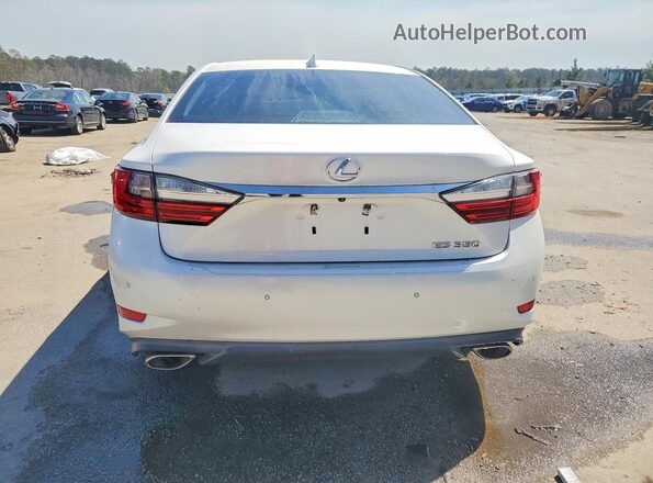 58ABK1GGXJU117479 2018 LEXUS ES Белый Вид сзади
