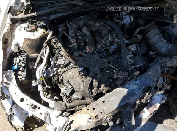 58ABZ1B10KU026947 2019 LEXUS ES White უკანა სალონის ხედი