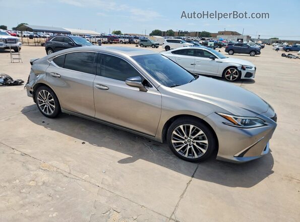 58ABZ1B15KU019167 2019 LEXUS ES Серебряный Передняя правая четверть