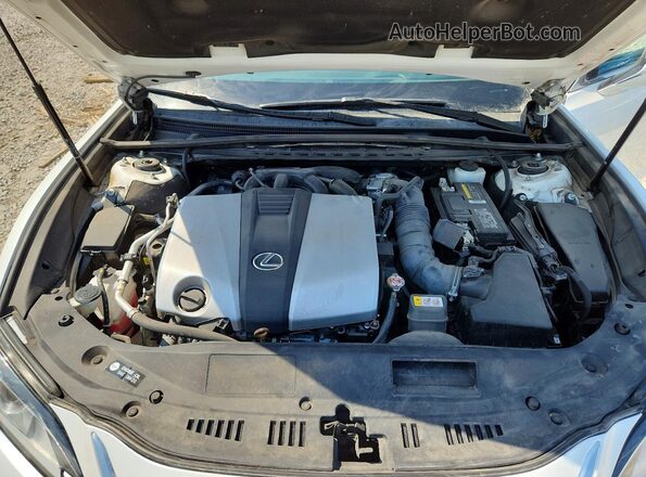 58ABZ1B16KU050797 2019 LEXUS ES White Вид задньої частини салону