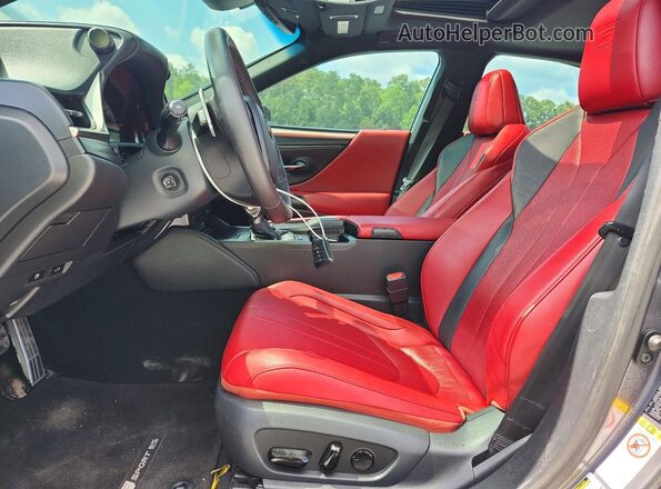 58ABZ1B18KU003805 2019 LEXUS ES Gray Вид салону спереду
