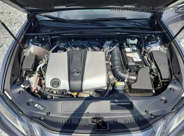 58ABZ1B18KU003805 2019 LEXUS ES Gray Вид задньої частини салону