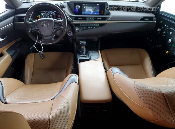 58ACA1C16MU004058 2021 LEXUS ES Черный Вид панели приборов