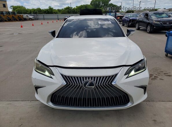 58ACZ1B10LU057749 2020 LEXUS ES White Front view