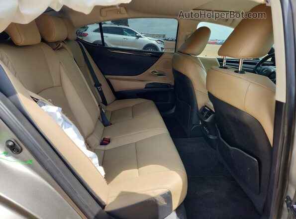58AD11D11MU007212 2021 LEXUS ES Silver Rear seats view