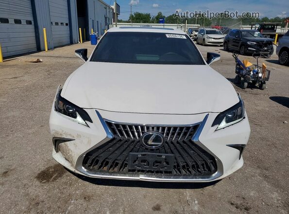 58AD11D14NU009361 2022 LEXUS ES Белый Вид спереди
