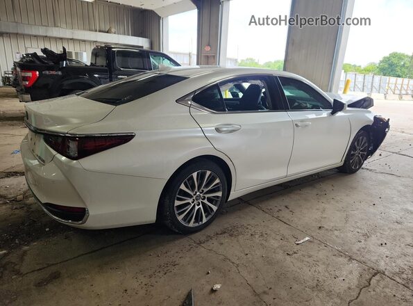 58AD11D1XMU004969 2021 LEXUS ES White 
