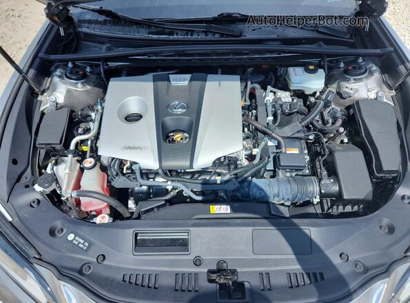 58AD21B17LU004510 2020 LEXUS ES Silver Rear interior view