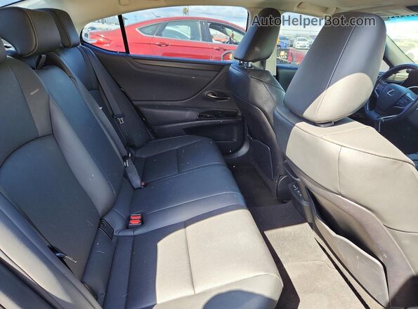 58ADA1C11PU033282 2023 LEXUS ES Black Vista de los asientos traseros
