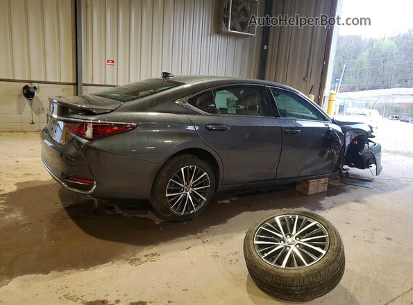 58ADA1C12RU054242 2024 LEXUS ES Gray Trasero derecho