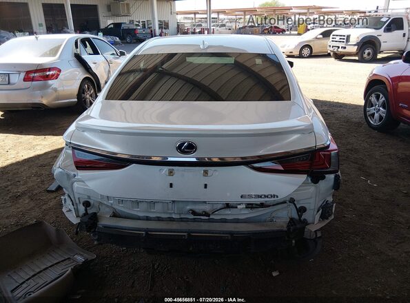 58ADA1C13NU013922 2022 LEXUS ES 300H White 