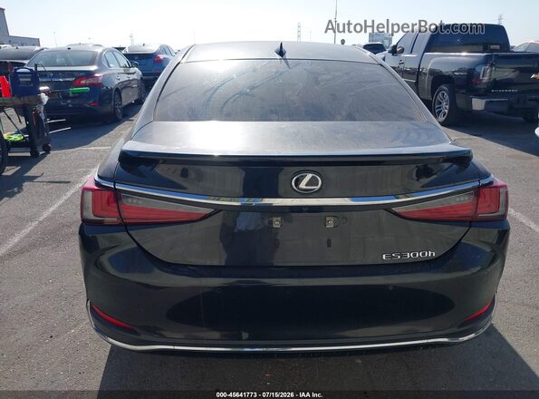 58ADA1C14RU043940 2024 LEXUS ES 300H Black 