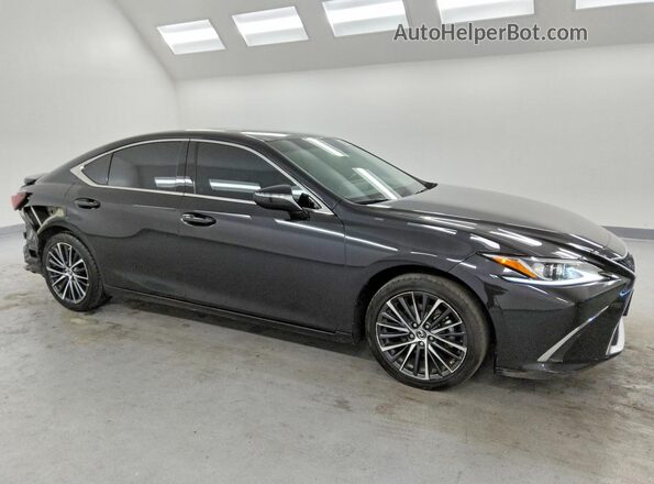58ADA1C14SU061330 2025 LEXUS ES Черный Передняя правая четверть