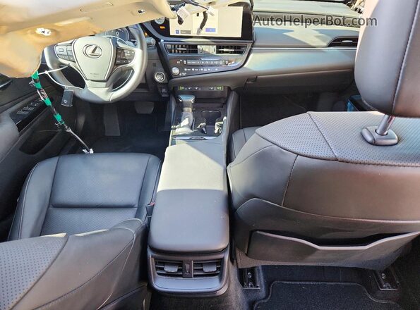 58ADA1C16PU031737 2023 LEXUS ES Gray Vista del salpicadero