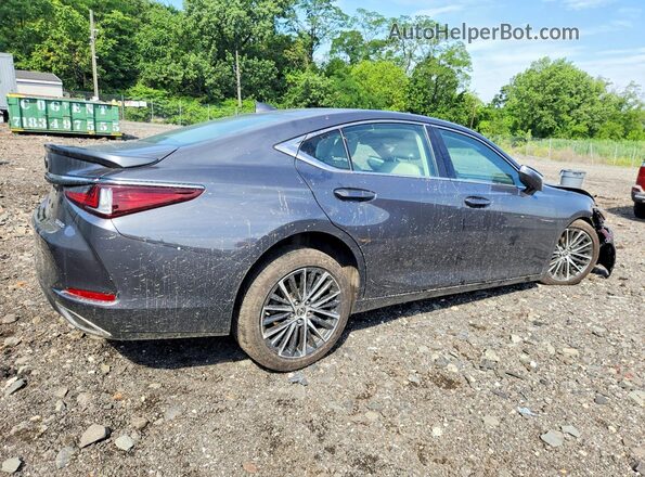 58ADZ1B10SU195892 2025 LEXUS ES Серый Задняя правая четверть