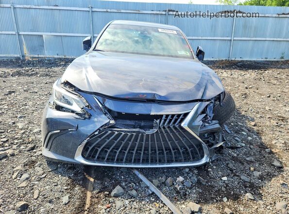 58ADZ1B10SU195892 2025 LEXUS ES Серый Вид спереди