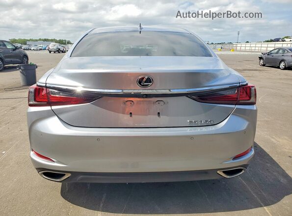 58ADZ1B12NU134273 2022 LEXUS ES Серебряный Вид сзади