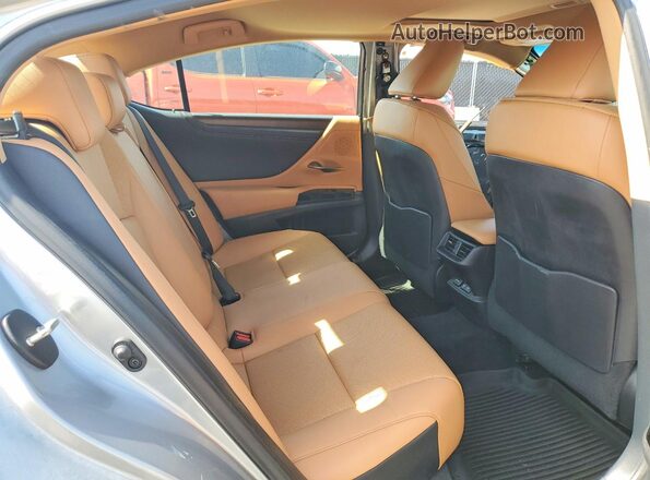 58ADZ1B13NU118471 2022 LEXUS ES Серебряный Вид задних сидений
