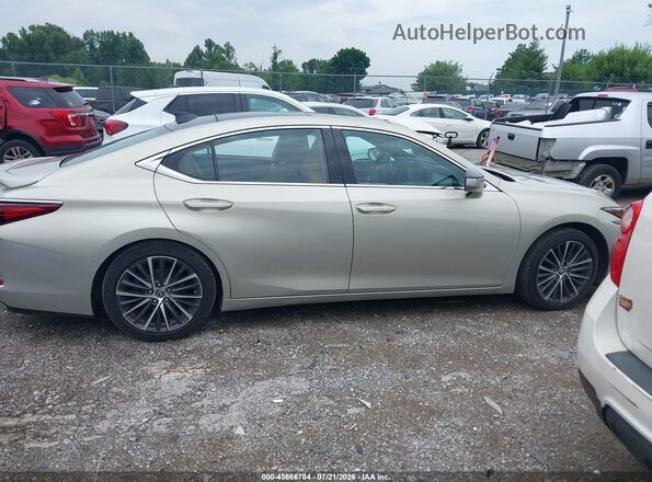 58ADZ1B13NU138350 2022 LEXUS ES 350 Cream Widok wnętrza z tyłu