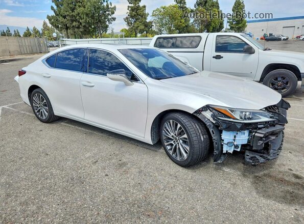 58ADZ1B14LU061999 2020 LEXUS ES White Przód prawy