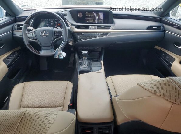 58ADZ1B14LU068547 2020 LEXUS ES Красный Вид панели приборов