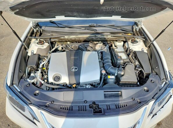58ADZ1B16LU073216 2020 LEXUS ES White Widok wnętrza z tyłu