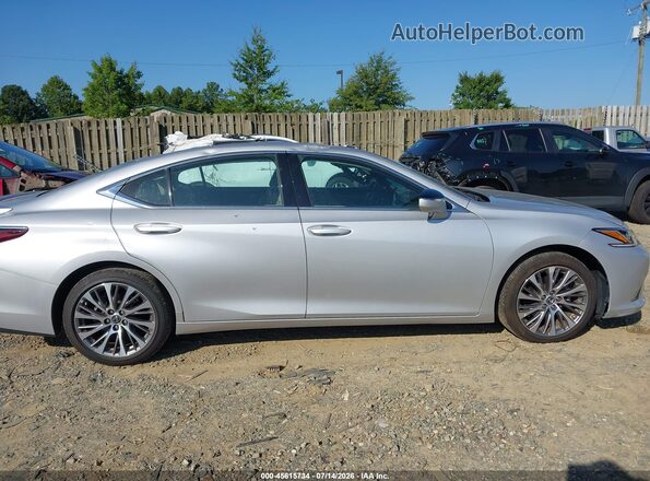 58ADZ1B18LU067627 2020 LEXUS ES 350 Silver Rear interior view