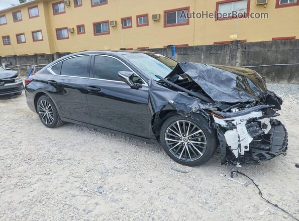 58ADZ1B18SU190049 2025 LEXUS ES Black Передня права чверть