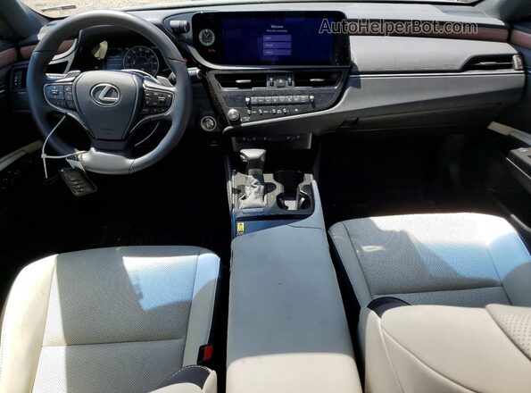 58ADZ1B18SU210896 2025 LEXUS ES Gray Widok deski rozdzielczej