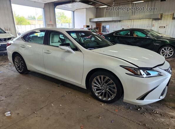 58AEA1C11RU054091 2024 LEXUS ES White Front right