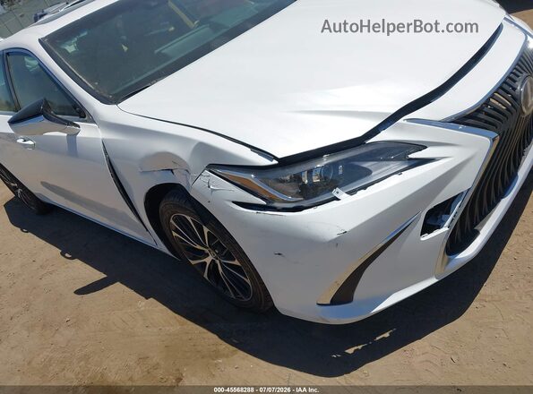 58AEA1C16SU069563 2025 LEXUS ES Белый Вид спереди