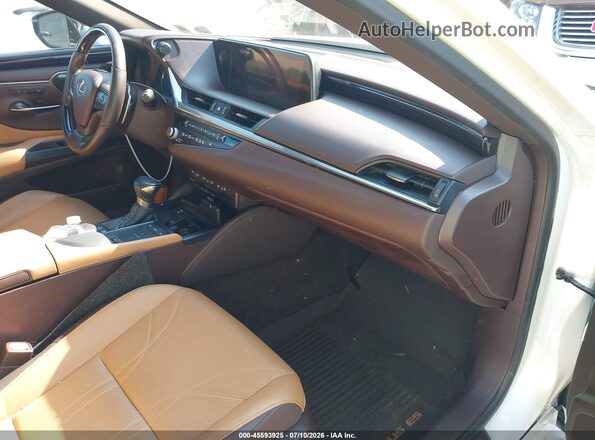 58AEA1C17MU006118 2021 LEXUS ES 300H White Vista interior delantera