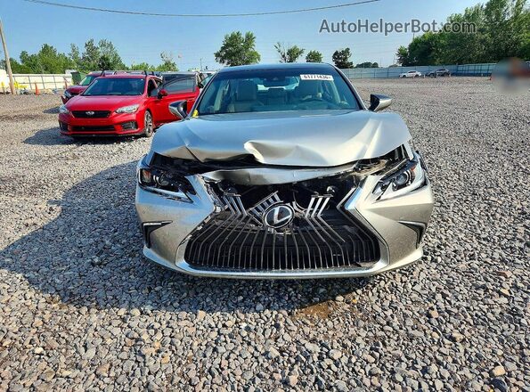 58AEZ1B13LU065613 2020 LEXUS ES Gray Widok z przodu