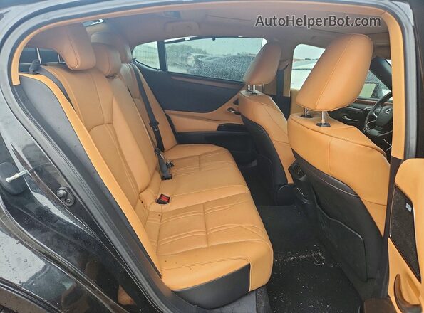 58AFZ1B17RU179403 2024 LEXUS ES Black Widok tylnych siedzeń