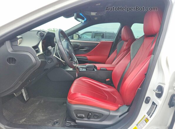 58AGZ1B17LU069494 2020 LEXUS ES Белый Вид салона спереди