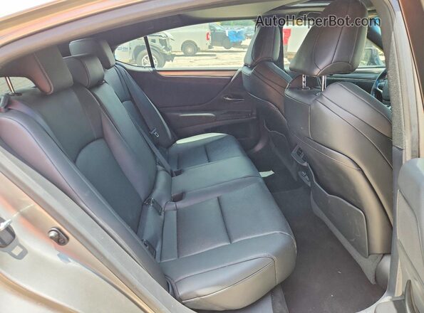 58AGZ1B17MU084997 2021 LEXUS ES Silver Vista de los asientos traseros