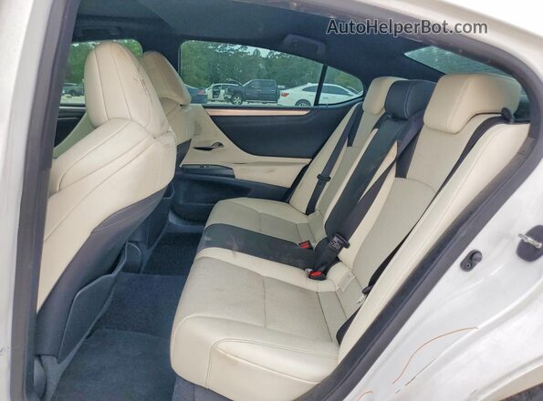 58AHZ1B12MU091165 2021 LEXUS ES White Widok tylnych siedzeń