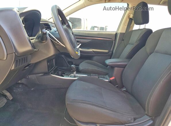 JA4AD2A35LZ005282 2020 MITSUBISHI OUTLANDER White Առջևի վահանակի տեսք