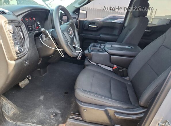 1GTRUAEK1RZ297638 2024 GMC SIERRA Gray Widok deski rozdzielczej