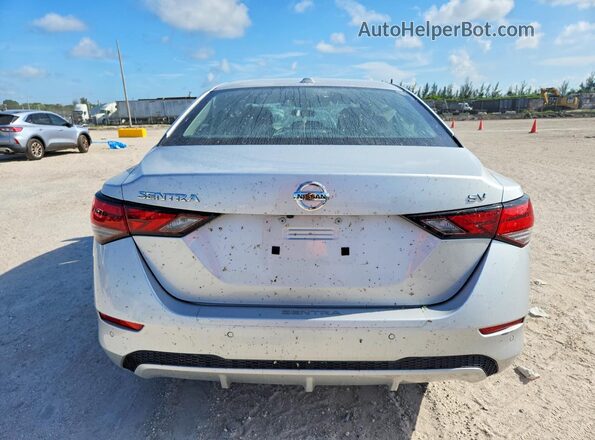 3N1AB8CV3NY207521 2022 NISSAN SENTRA Silver Սալոնի դիմացի տեսք